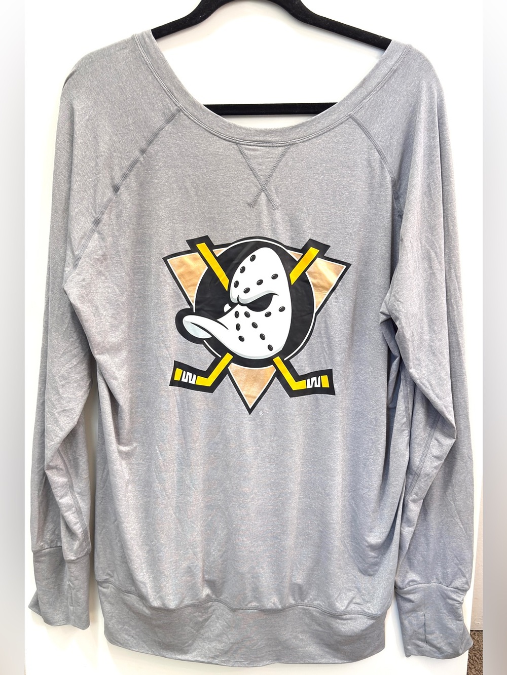 Anaheim Ducks Women’s Sweatshirt - Size XL